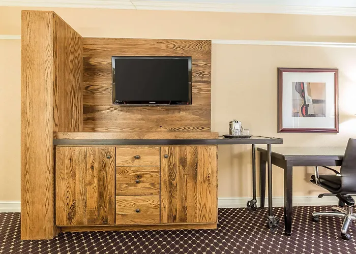 Hilton Vacation Club Hotel Blake Chicago