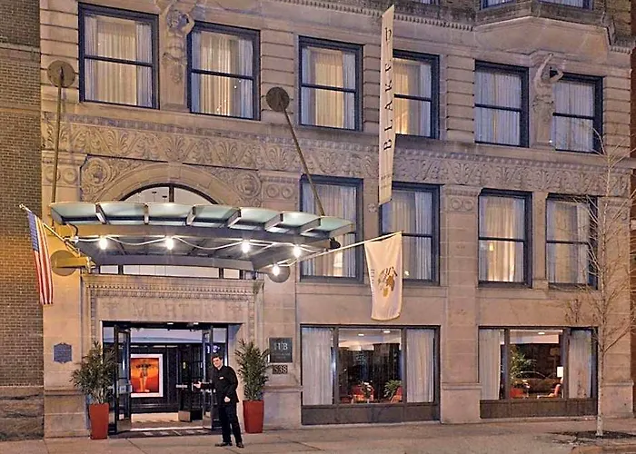 Hilton Vacation Club Hotel Blake Chicago Hotel 5*