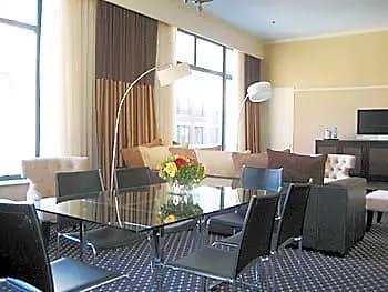 Hilton Vacation Club Blake Hotel