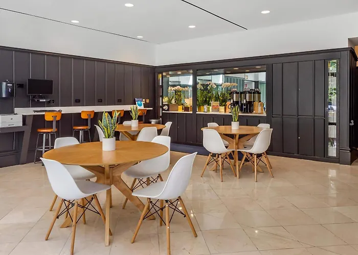 Hotel Hilton Vacation Club Hotel Blake Chicago 5*